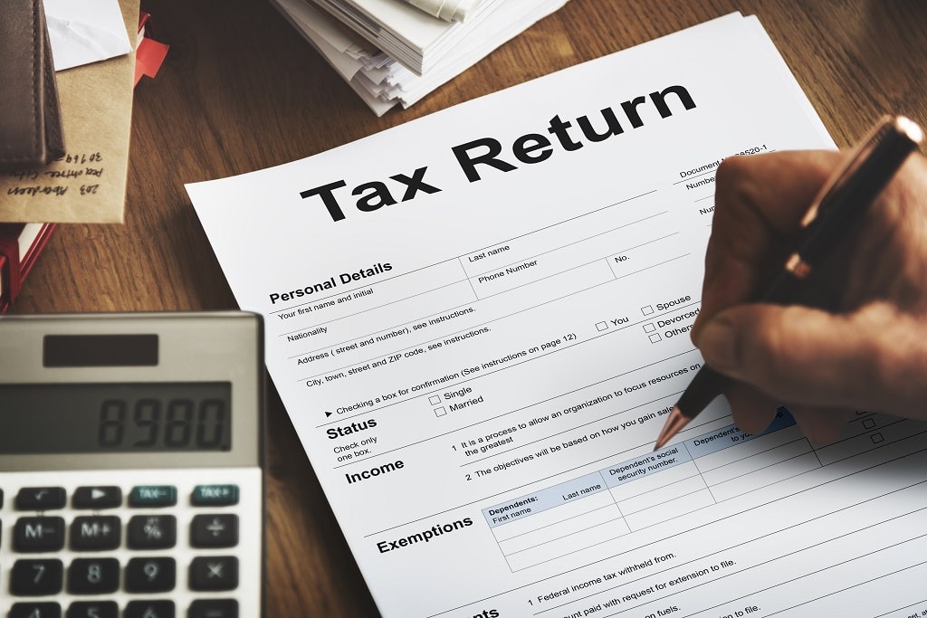 How to Return Income Tax